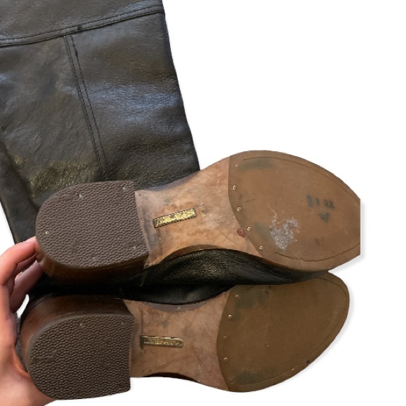 Louise et Cie black leather boots, sz 8 - Picture 3 of 6